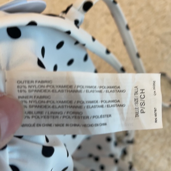 Hot Water Swimwear Swim Bandeau Top black/white dots Small Juniors - Picture 5 of 6